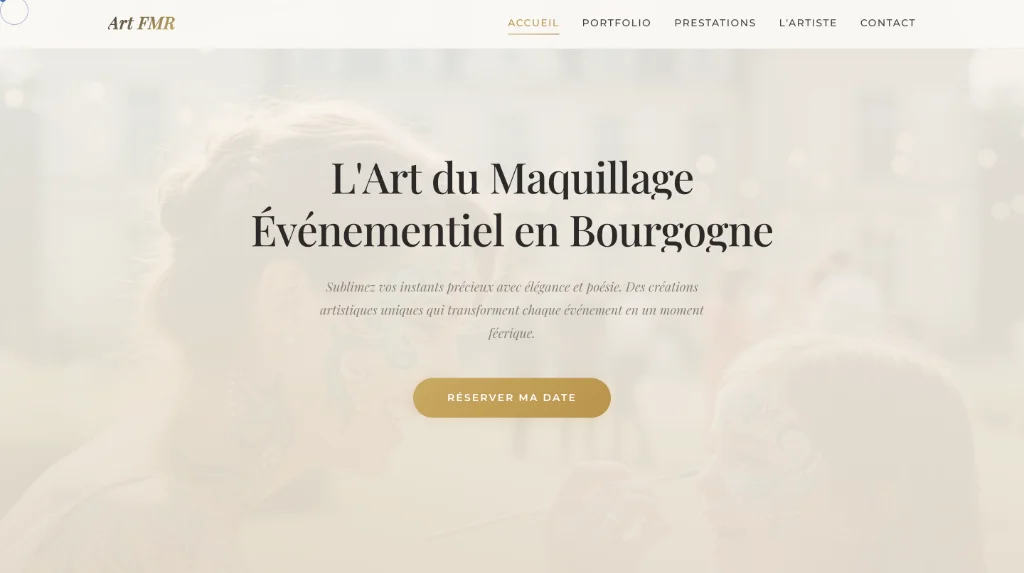 Site vitrine professionnel créé par Exfacere pour Art FMR, maquilleuse artistique - Mise en page colorée avec portfolio photo haute résolution, optimisé SEO pour artistes